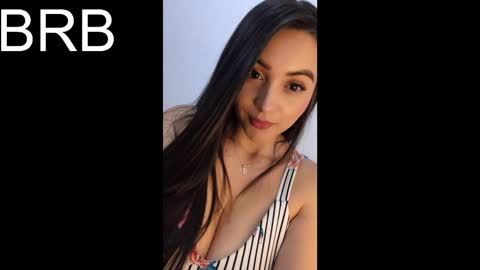 Snapshot of veronicaa_4 chatting on 12-19-25, 06:20 Veronica Rodriguez online show from 12-19-25, 06:20