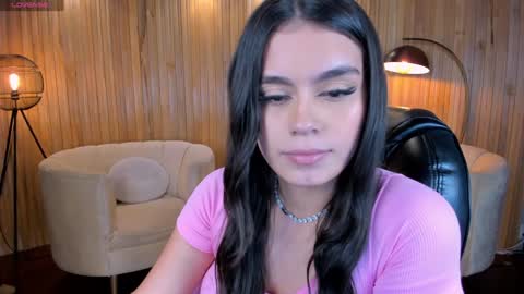 Snapshot of veronicacruz1 chatting on 01-09-25, 06:27 Vero online show from 01-09-25, 06:27