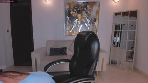 Snapshot of veronicacruz1 chatting on 01-11-25, 02:52 Vero online show from 01-11-25, 02:52