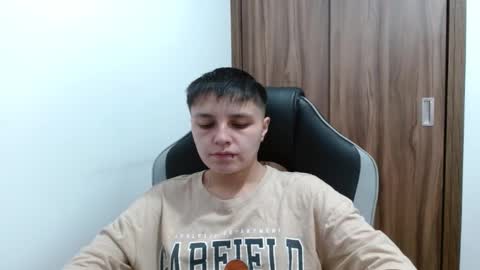 Veronica Clark online show from 12-24-24, 10:39