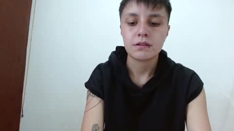 Veronica Clark online show from 02-18-25, 10:03