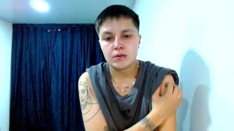 Snapshot of veronicaelite16 chatting on 04-22-26, 02:25 Veronica Clark online show from 04-22-26, 02:25