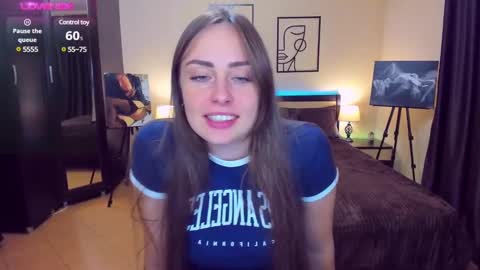 Veronica online show from 12-10-24, 08:51