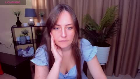 Veronica online show from 12-21-24, 10:28