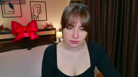 Veronica online show from 04-13-26, 04:51