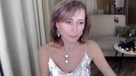 Snapshot of veronicagilbert chatting on 01-03-25, 11:46 Helen online show from 01-03-25, 11:46