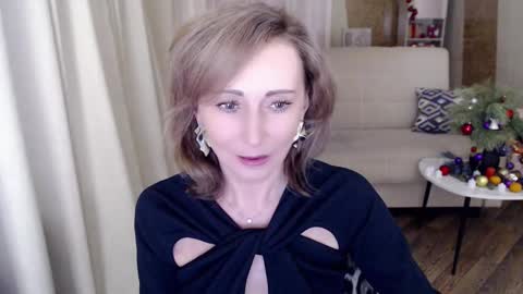 Snapshot of veronicagilbert chatting on 01-13-25, 05:33 Helen online show from 01-13-25, 05:33