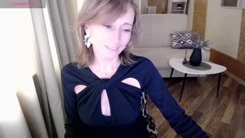 Snapshot of veronicagilbert chatting on 01-19-25, 08:39 Helen online show from 01-19-25, 08:39