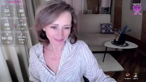 Snapshot of veronicagilbert chatting on 01-21-25, 05:49 Helen online show from 01-21-25, 05:49