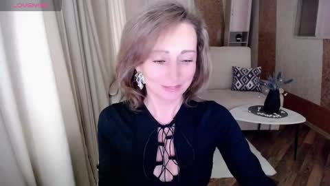 Snapshot of veronicagilbert chatting on 01-29-25, 04:58 Helen online show from 01-29-25, 04:58
