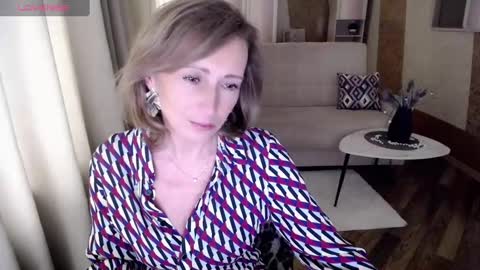 Snapshot of veronicagilbert chatting on 01-31-25, 07:39 Helen online show from 01-31-25, 07:39