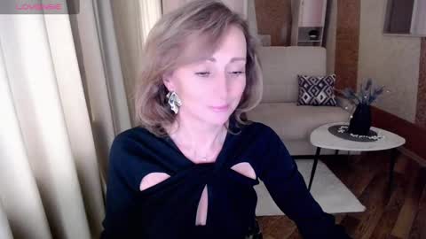 Snapshot of veronicagilbert chatting on 02-01-25, 05:28 Helen online show from 02-01-25, 05:28
