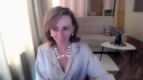 Snapshot of veronicagilbert chatting on 02-16-25, 08:54 Helen online show from 02-16-25, 08:54