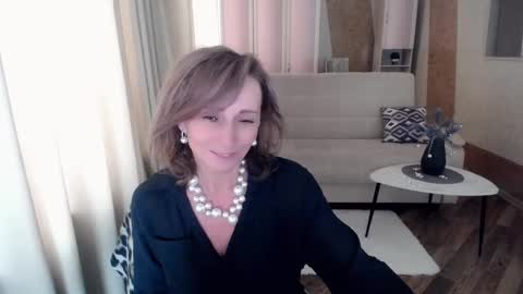 Snapshot of veronicagilbert chatting on 02-16-25, 11:59 Helen online show from 02-16-25, 11:59