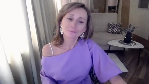 Snapshot of veronicagilbert chatting on 03-01-25, 08:56 Helen online show from 03-01-25, 08:56