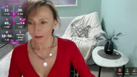 Snapshot of veronicagilbert chatting on 09-26-25, 07:01 Helen online show from 09-26-25, 07:01