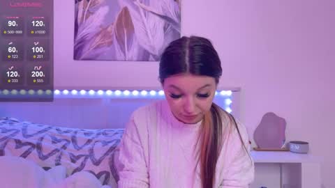 Snapshot of veronicaleal_ chatting on 09-11-25, 09:31 Vivi online show from 09-11-25, 09:31