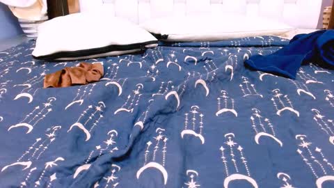 Veronica Robles online show from 03-25-26, 06:58