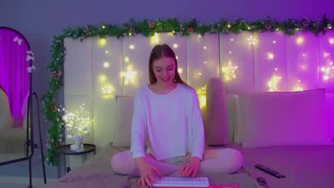 Veronica online show from 12-02-25, 06:19