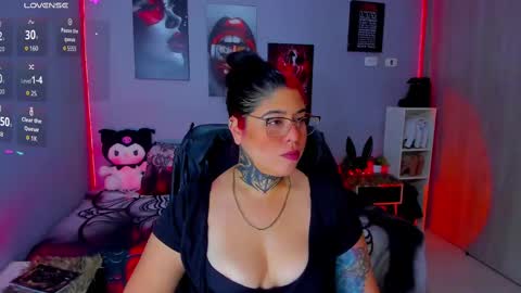 Miss Veronika online show from 10-14-25, 08:15