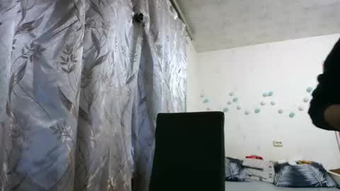 veronika_xi online show from 11-28-25, 07:00