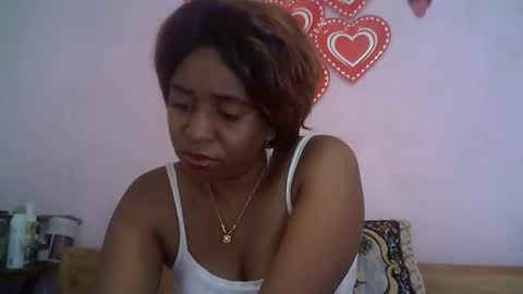 Snapshot of verronique1511 chatting on 10-15-25, 08:03 verronique1511 online show from 10-15-25, 08:03