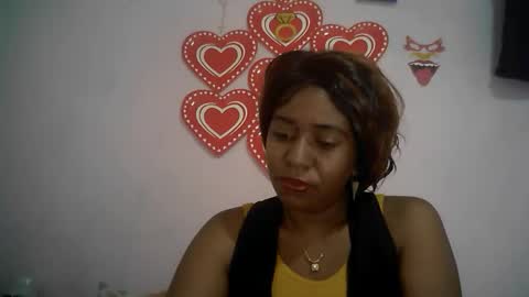 Snapshot of verronique1511 chatting on 10-19-25, 04:57 verronique1511 online show from 10-19-25, 04:57