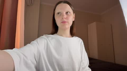 Snapshot of vertuliana chatting on 05-25-26, 04:35 Karina followed me bb online show from 05-25-26, 04:35