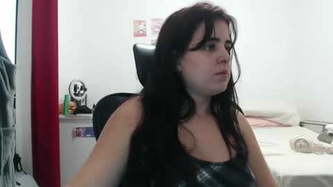 Snapshot of veruca99 chatting on 06-04-26, 08:59 veruca99 online show from 06-04-26, 08:59