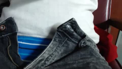 Erik online show from 03-02-25, 02:10