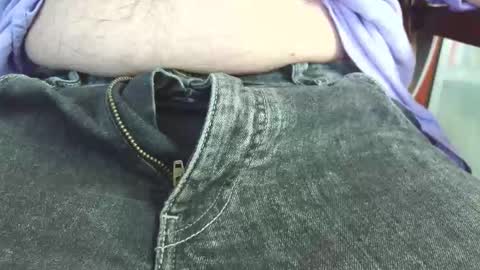 Erik online show from 09-21-25, 06:59