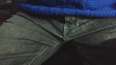 Erik online show from 03-11-26, 08:59