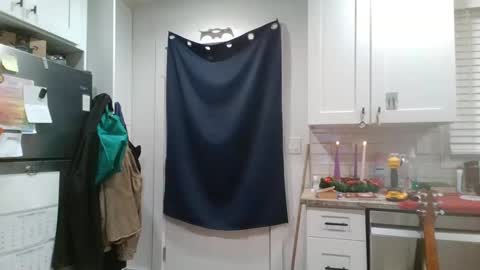 verysmallpeni online show from 12-16-24, 08:09