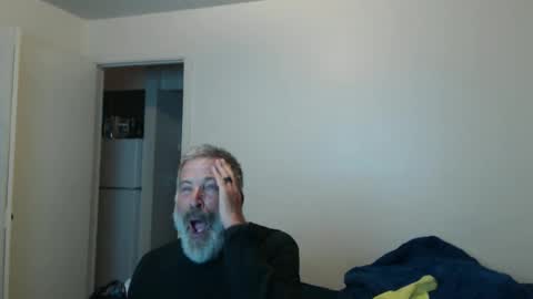 hairy man online show from 10-24-25, 12:19