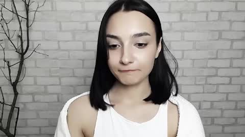 Ana online show from 02-20-25, 01:08