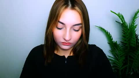 Ana online show from 12-19-25, 03:19