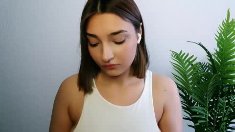 Ana online show from 04-11-26, 09:35