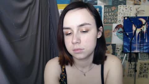 veryveryvery_shy online show from 02-20-25, 12:47