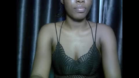 Snapshot of verywetpussy_ chatting on 11-14-25, 10:47 verywetpussy online show from 11-14-25, 10:47