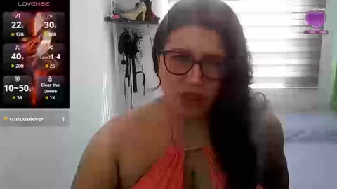 Snapshot of vesper_vixen chatting on 09-17-25, 02:19 Vesper Vixen online show from 09-17-25, 02:19