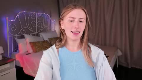 Celeste online show from 09-18-25, 03:41