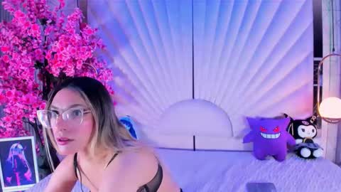 Vesper Velvet  online show from 03-28-26, 04:56