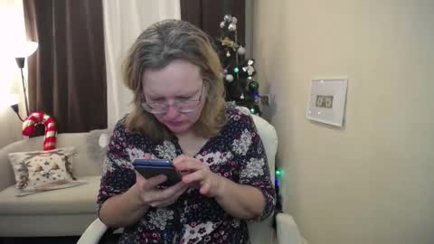 Snapshot of vestawoody chatting on 12-05-25, 07:50 vestawoody online show from 12-05-25, 07:50