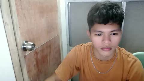 Snapshot of vflashy505 chatting on 10-01-25, 05:46 vflashy505 online show from 10-01-25, 05:46