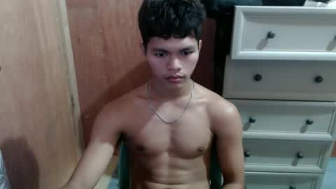 Snapshot of vflashy505 chatting on 10-09-25, 05:05 vflashy505 online show from 10-09-25, 05:05