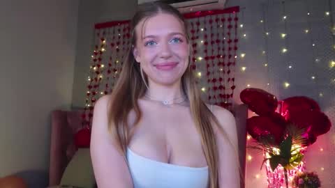 Snapshot of vi__sky chatting on 02-15-26, 07:51 Alice please dont forget to thumbs up me online show from 02-15-26, 07:51