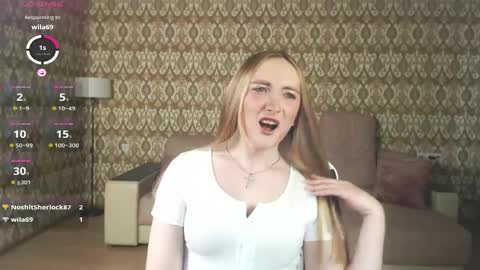 vi_luxxxy online show from 04-25-26, 02:03