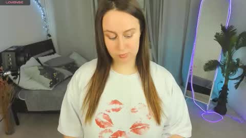 Camilla online show from 01-15-26, 11:04