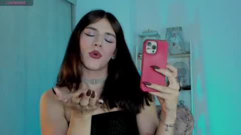 Snapshot of viamiel chatting on 08-02-26, 03:38 Viamel online show from 08-02-26, 03:38