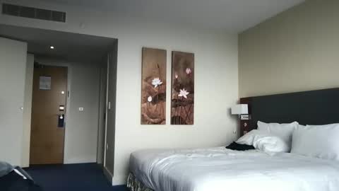 Snapshot of vic42hard chatting on 01-20-25, 12:39 vic42hard online show from 01-20-25, 12:39